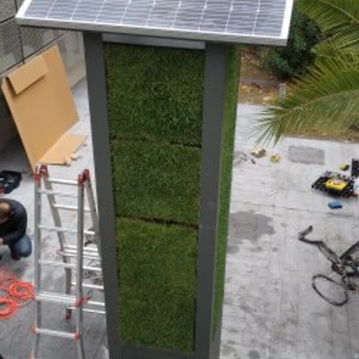 Torres metálicas " vegetales " ( para purificación de aire )