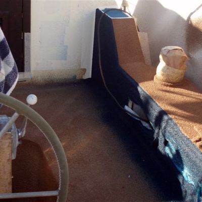 AISLAMIENTO Y DECORACION EN VELERO