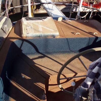 AISLAMIENTO Y DECORACION EN VELERO