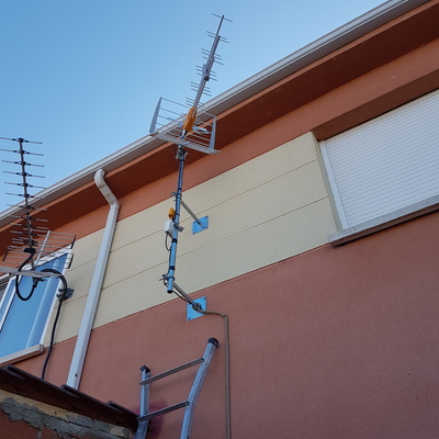 Instalacion de Antena terrestre en vivienda unifamiliar