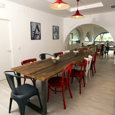 Aquarela Gastrobar&Jardín ORTHO estudio de interiorismo