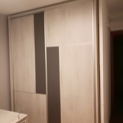 Somos especialistas en Montar y Desmontar todo tipo de Muebles.