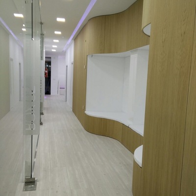 Armario simulando panelado de pared 2