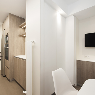 Armarios en columna con electrodomésticos integrados | Sincro