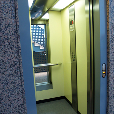 Ascensor del inmueble en Villanueva de Gállego (Zaragoza)