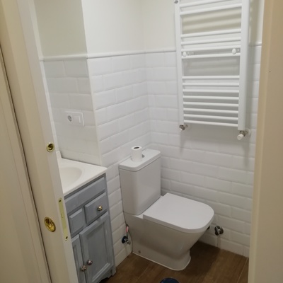 REFORMA INTEGRAL PISO CALLE REINA CRISTINA