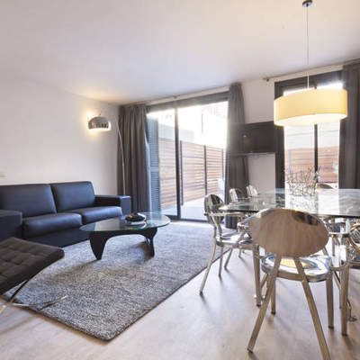 ASÍ LO HACEMOS Dar profundidad exteriores · interiores