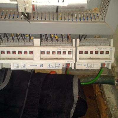 Iluminación de pistas deportivas