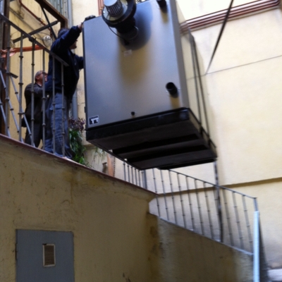 BAJADA DE LA CALDERA HASTA SU UBICACIÓN FINAL