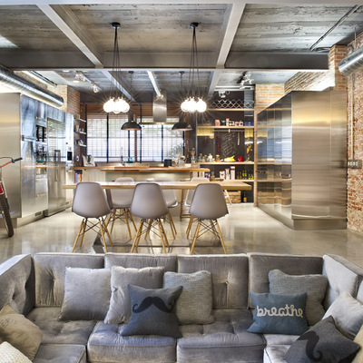 Bajo comercial convertido en loft (Terrassa)