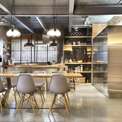 Bajo comercial convertido en loft (Terrassa)