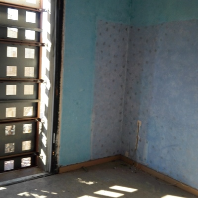 Reforma integral de piso en Calle Callao,incluye : derribos,construcción de tabiques de pladur, tabique de mahones,electricidad,paletería,carpinteria y pintura.