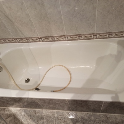 Sellado de bañera