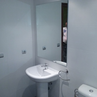 Reforma de baño, garaje y vivienda