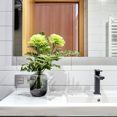 Baño Completo de Estilo Contemporáneo (Madrid)