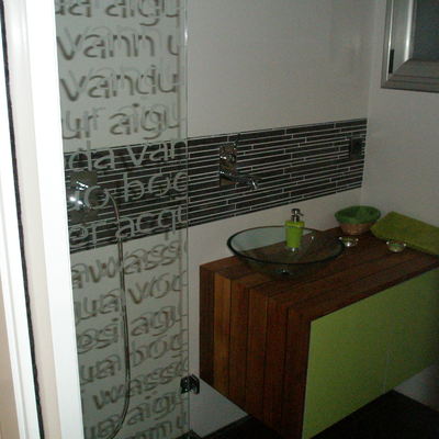 baño de la entrada terminado