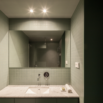 Baño interior verde