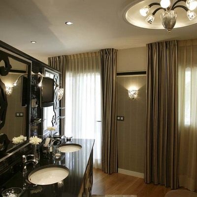 Baño principal en residencia familiar