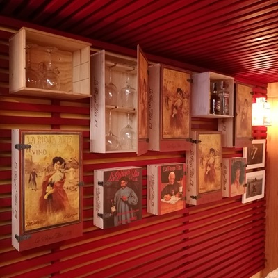 Bodega privada estanterías para copas