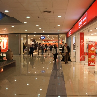 APERTURAS TIENDAS DE MODA C&A