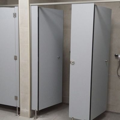 Cabinas sanitarias. Marina Seca. Laredo