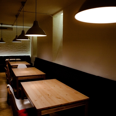 Cafe-bar Madrid. Insonorización y decorativos