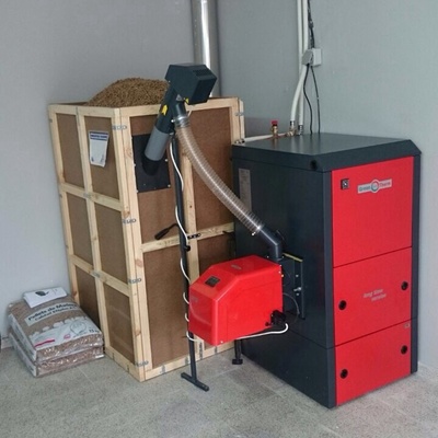 Caldera de biomasa en unifamiliar