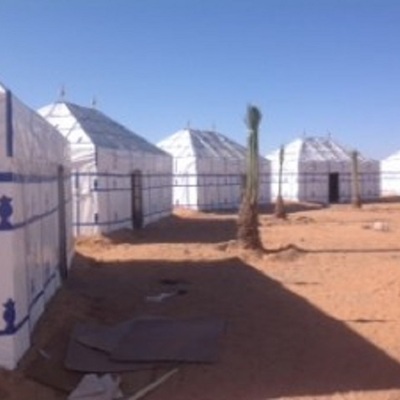 Campamento de jaimas en dunas erg chebby Marruecos