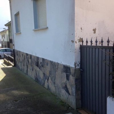 Reforma exterior casa en Lastres