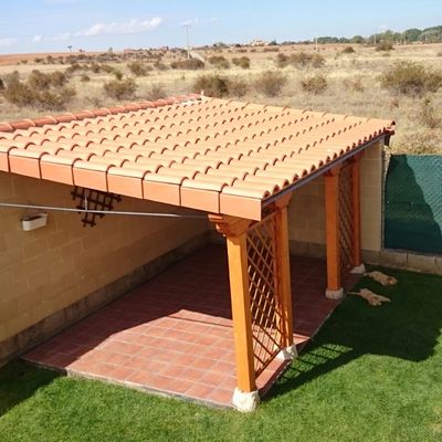 Cenador con suelo de plaqueta