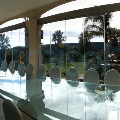 Cerramientos de terraza balcon porhe atico locales comerciales, Malaga