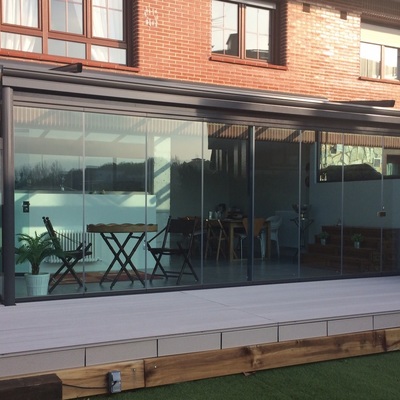 TECHOS Y CORTINAS DE CRISTAL