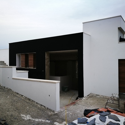 Chalet unifamiliar con piscina