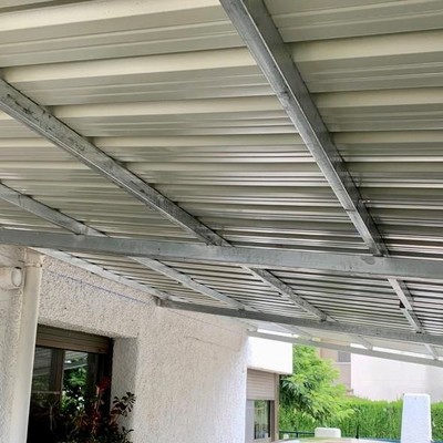 Montaje de una estructura metálica