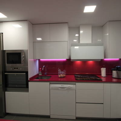 cocina alto brillo, silestone