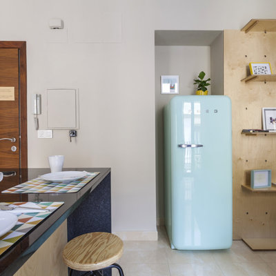 Cocina con nevera Smed