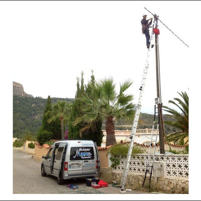 Colocacion Acometida En Chalet