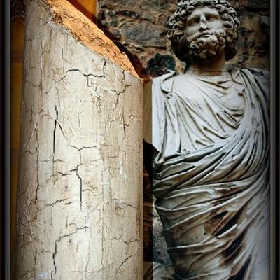 Columna romana craqueada