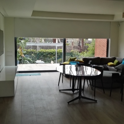 Cortinas enrollables black out motorizadas