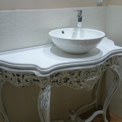 Consola restaurada - lavabo