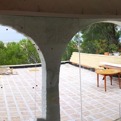 Cerramiento de porche Corredera de Cristal Slone.