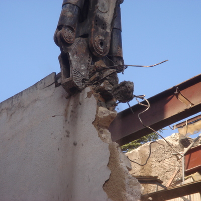 Derribo de edificio situado en el casco antiguo