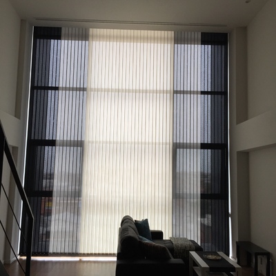 Cortinas verticales en Loft 