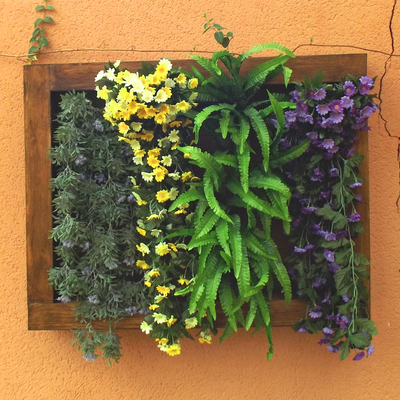 Cuadros artificiales con marco rústico de madera para casa particular