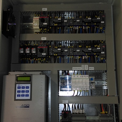 Cuadro de Control de Bombas Agua Hotel Xon´s Valencia