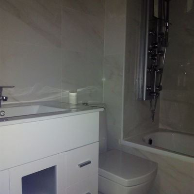 Reforma de dos cuartos de baño