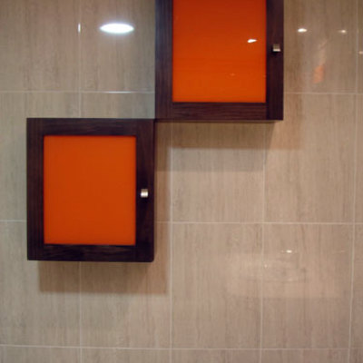 Cubos wengue con cristales en naranja