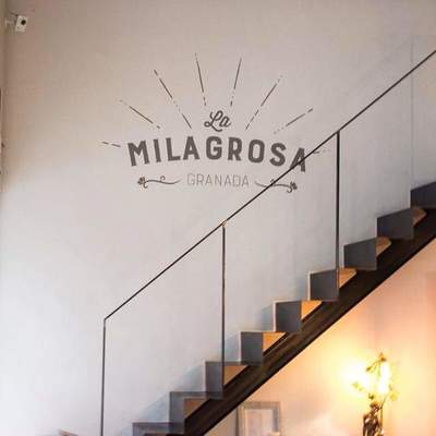 Decoración con papel pintado en Granada: Cafetería La Milagrosa