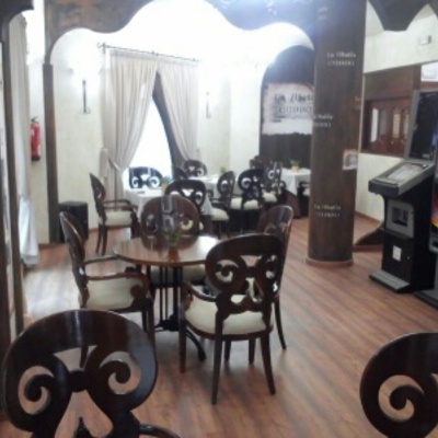 Pintura Y Diseño De Bar