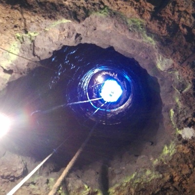 Perforacion de un pozo para las recogidas de aguas negras pluviales